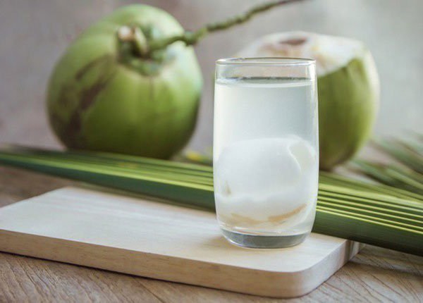 Người bị sốt nên ăn và không nên ăn gì? Người bị sốt nên ăn và không nên ăn gì?