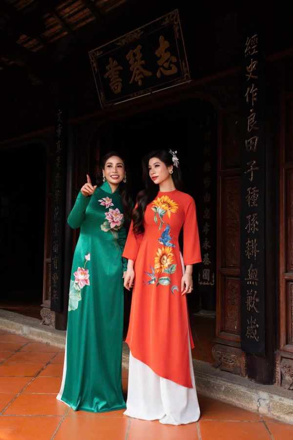 Nhan sắc con gái gen Z xinh như hoa hậu của diễn viên Lý Hương 