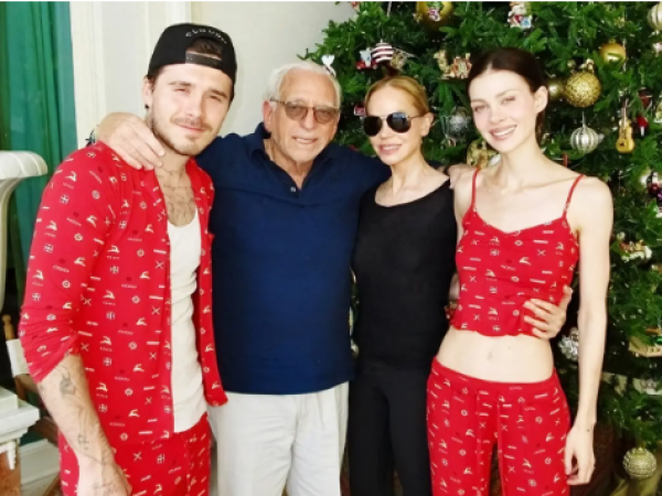 Phong cách thời trang của mẹ vợ Brooklyn Beckham: Thanh lịch, trẻ trung, chuẩn quý bà thượng lưu