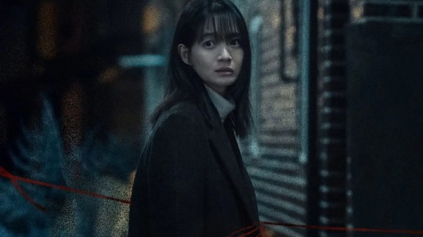 Phong cách tối giản của Shin Min Ah từ trong phim tới đời thực