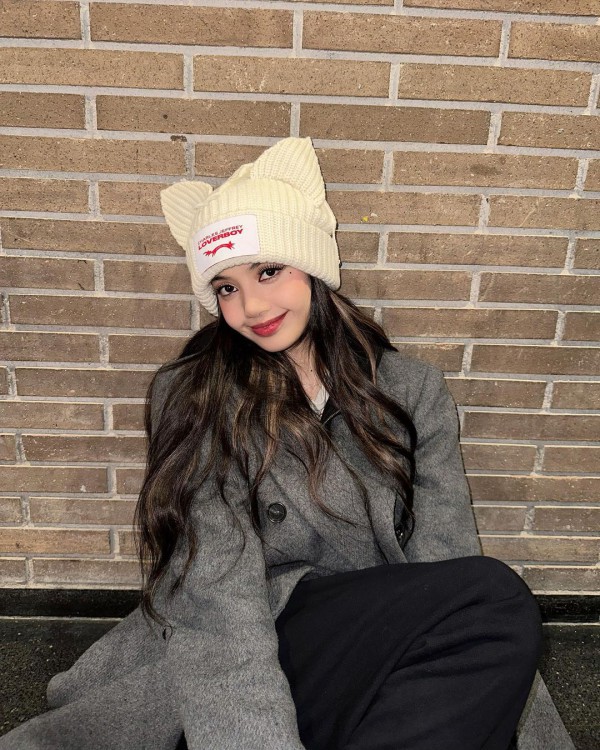 Phụ kiện mùa đông không thể thiếu của sao Hàn