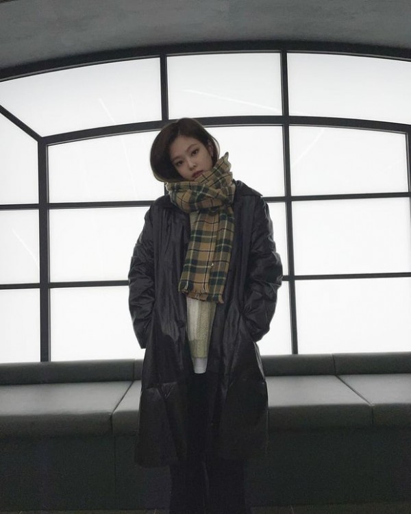 Phụ kiện mùa đông không thể thiếu của sao Hàn