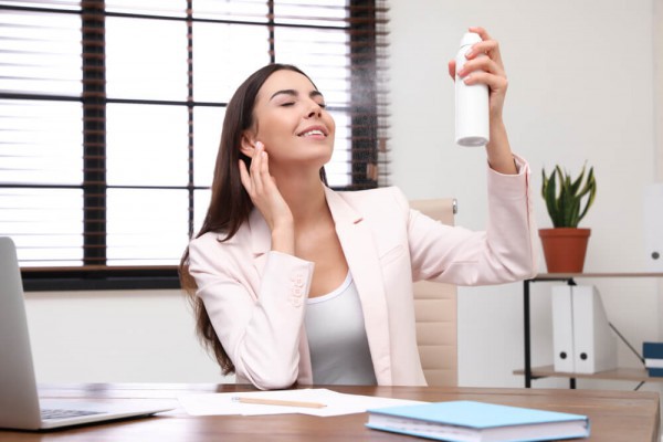 Quy trình chăm da sáng - trưa - tối cho dân văn phòng ngồi điều hòa