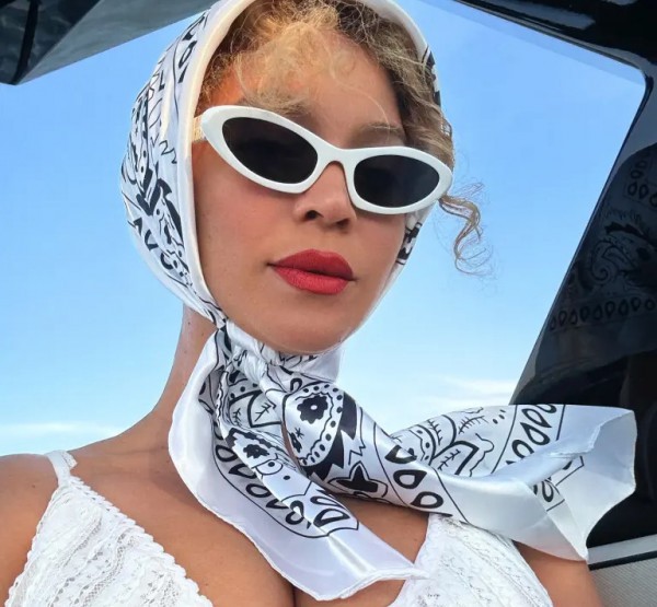 Sao Hollywood lăng xê phong cách thời trang 