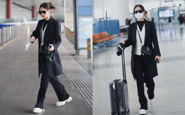 Tân Chỉ Lôi tuổi U40 sang trọng và trẻ trung