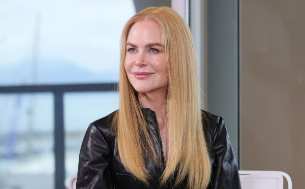 Thói quen giúp Nicole Kidman ngăn da chảy xệ ở tuổi 58