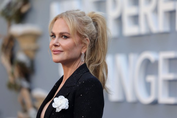 Thói quen giúp Nicole Kidman ngăn da chảy xệ ở tuổi 58