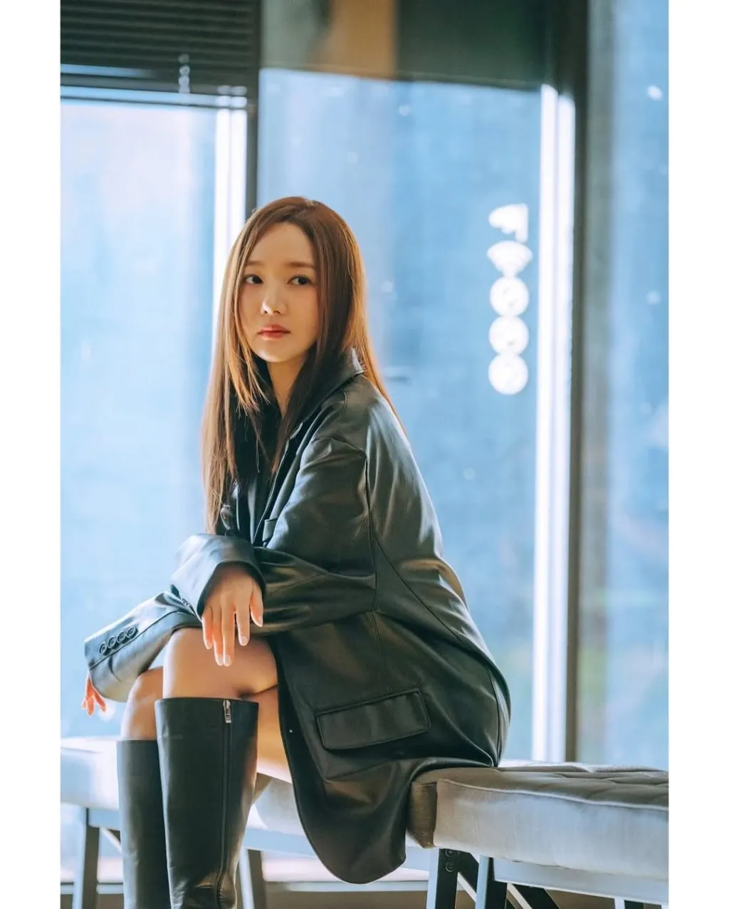 Thời trang đa phong cách của Park Min Young trong 