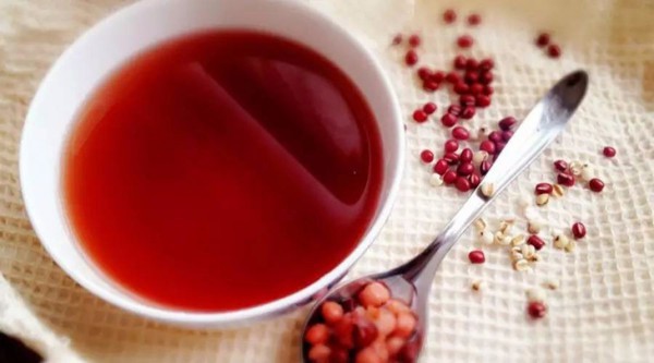 Thức uống giúp làn da Triệu Lộ Tư hồng hào vào mùa lạnh