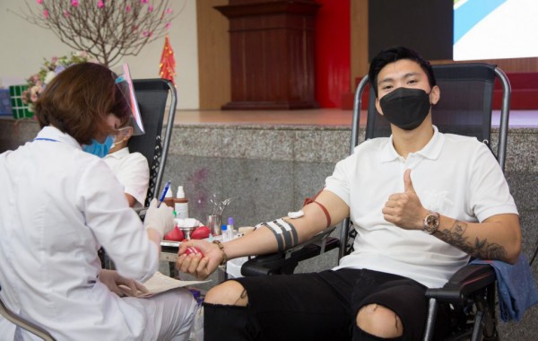 Xăm mình là thể hiện cá tính hay rào cản của việc sống cho đi?