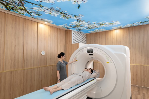 Chỉ chậm 2 tháng, ung thư đã hình thành: Tầm soát sớm và định kỳ thế nào?