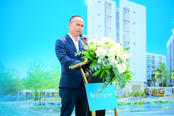 Cất nóc CC NOXH LA Home - An cư trong hệ sinh thái đô thị, công nghiệp