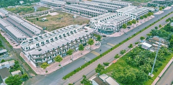 “Cuộc đua” pháp lý bất động sản có làm thị trường sôi động trở lại?