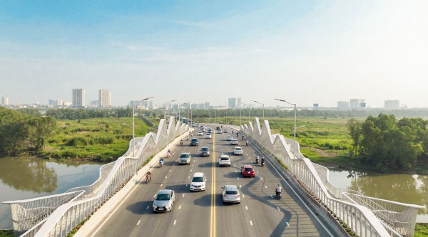 Kịch bản nào cho khu Đông sau khi liên phương thông xe?