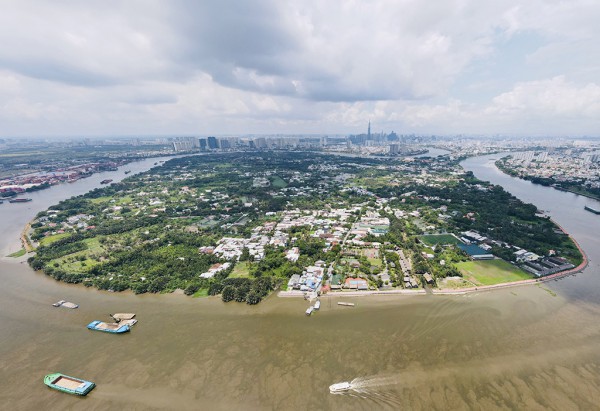 Nhà nước có nên quyết định giá đất trên thị trường sơ cấp ?