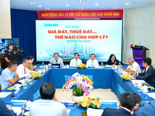 Nóng với giá đất, thuế đất
