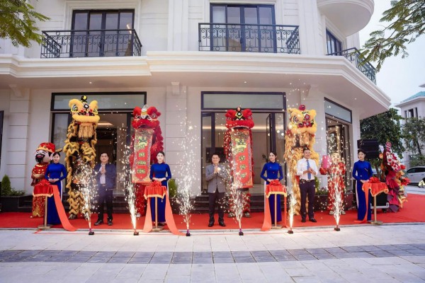 Ra mắt nhà mẫu Lumira Ville - Kiến tạo Hải An thành ‘CBD mới’ tại Hải Phòng Ra mắt nhà mẫu Lumira Ville - Kiến tạo Hải An thành ‘CBD mới’ tại Hải Phòng