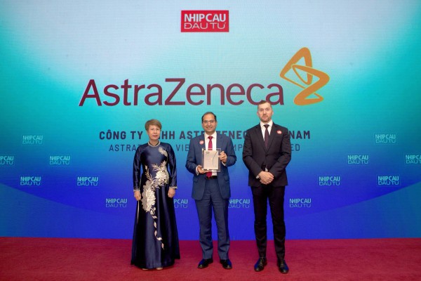 AstraZeneca VN tiếp tục vào Top 50 doanh nghiệp phát triển bền vững AstraZeneca VN tiếp tục vào Top 50 doanh nghiệp phát triển bền vững