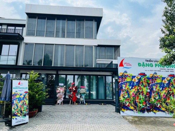 Bí quyết tổ chức triển lãm nghệ thuật của “Vua tiêu” - ông chủ Painting Castle Gallery