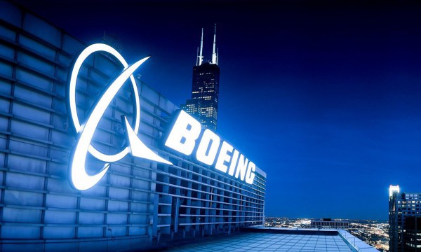 Boeing bất ổn từ thượng tầng