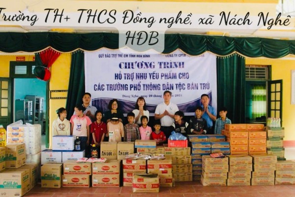 Bông hồng vàng Phạm Thị Nhuận: Tỏa sáng bản lĩnh nữ doanh nhân Việt