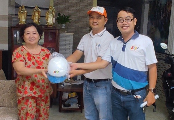 Chúc mừng những khách hàng đầu tiên trúng thưởng chương trình “SCTV – 30 năm đồng hành cùng gia đình Việt”