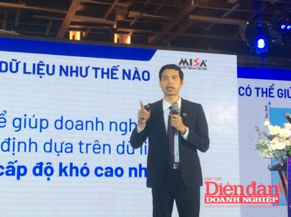 Doanh nghiệp cần sớm phổ cập AI nâng cao hiệu suất vận hành