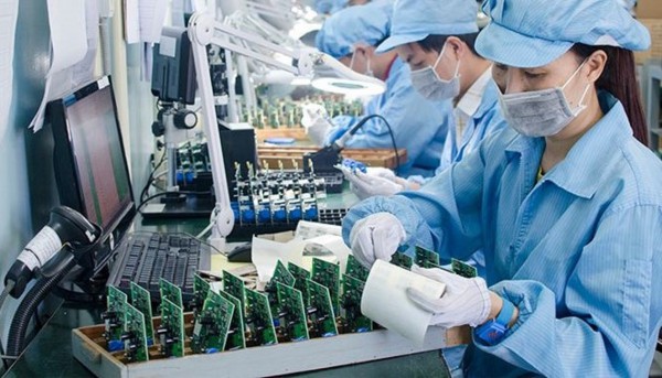 Doanh nghiệp điện tử tìm vị thế mới trong chuỗi cung ứng toàn cầu
