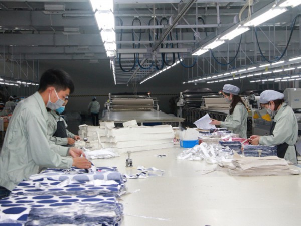 Doanh nghiệp giữ chân người lao động Doanh nghiệp giữ chân người lao động