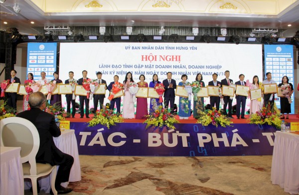 Doanh nhân Hưng Yên đoàn kết - hợp tác - bứt phá - thành công
