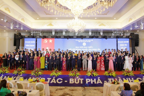 Doanh nhân Hưng Yên đoàn kết - hợp tác - bứt phá - thành công