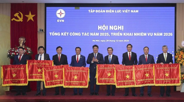 EVN vững vàng vượt khó, tạo sức bật phát triển bền vững giai đoạn mới
