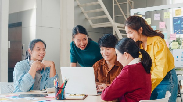 Gen Z nhảy việc và bài toán giữ chân nhân sự