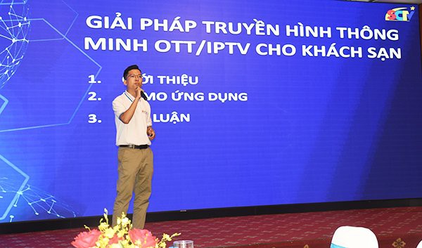 Gọi đồ ăn, tra cứu các điểm đến hấp dẫn... ngay trên màn hình tivi ở khách sạn