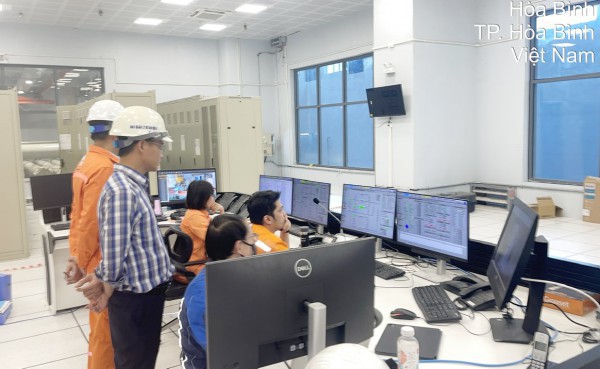 Hoà lưới thành công Tổ máy số 2 Dự án nhà máy Thủy điện Hòa Bình mở rộng