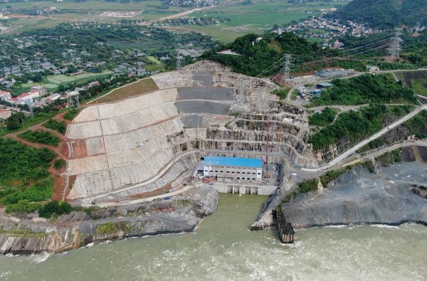 Hoà lưới thành công Tổ máy số 2 Dự án nhà máy Thủy điện Hòa Bình mở rộng