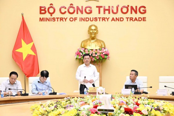 Loạt "ông lớn" trong nước "hiến kế" đàm phán thuế quan với Hoa Kỳ