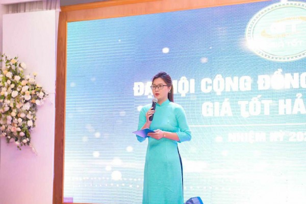 Nữ doanh nhân Tạ Hương: Khó khăn là động lực của sự phát triển Nữ doanh nhân Tạ Hương: Khó khăn là động lực của sự phát triển