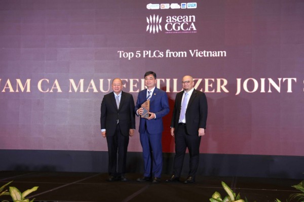 PVCFC khẳng định đẳng cấp quản trị ASEAN - vinh danh Top 5 doanh nghiệp niêm yết Việt Nam