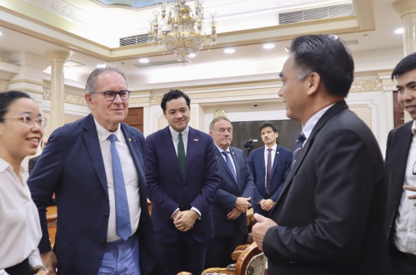 TP.HCM mong kết nối doanh nghiệp có kỹ thuật của Pháp để phát triển hạ tầng