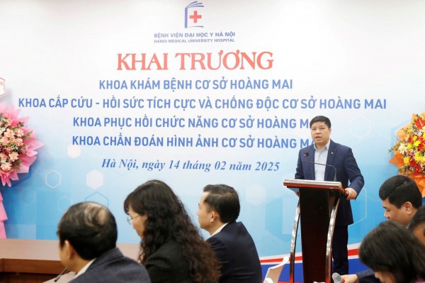 Vietcombank tài trợ 2,55 tỷ đồng cho Bệnh viện Đại học Y Hà Nội