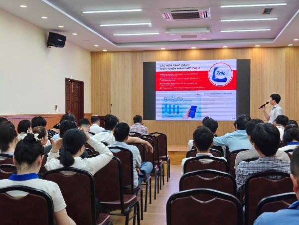 Khám phá sức mạnh Mạng xã hội trong bán hàng hiện đại