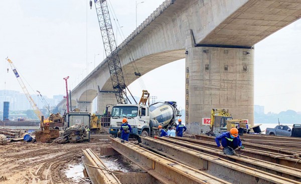 Để đầu tư công thành động lực cho doanh nghiệp