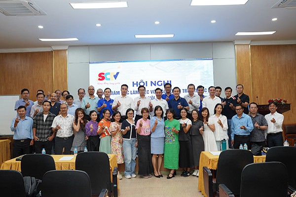 Tân Tổng Giám đốc Lương Quốc Huy làm việc với các đơn vị: Quyết tâm “tái sinh” SCTV trong giai đoạn mới