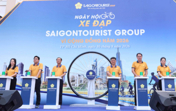 Hơn 1.000 người tham gia đạp xe diễu hành tại ngày hội xe đạp Saigontourist Group vì cộng đồng