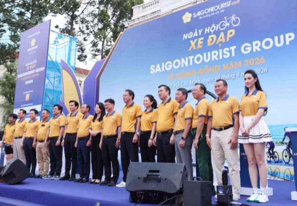 Hơn 1.000 người tham gia đạp xe diễu hành tại ngày hội xe đạp Saigontourist Group vì cộng đồng