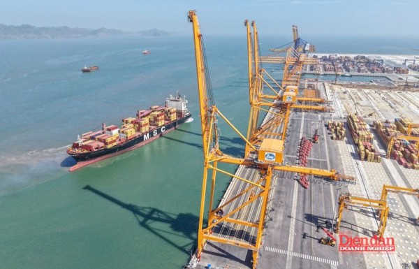 Cảng biển Hải Phòng đồng bộ hạ tầng, đón đầu tăng trưởng