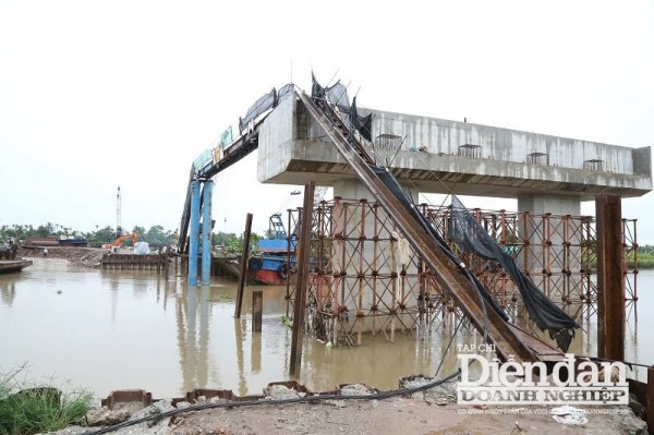 Dồn lực đưa dự án cầu vượt kết nối Hải Phòng - Thái Bình sớm về đích