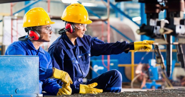 Kiên định cải cách, ứng phó với biến động