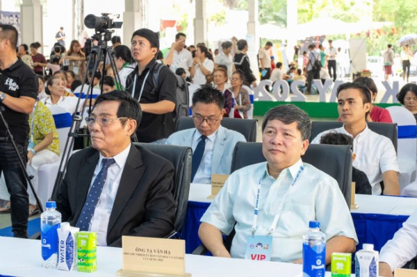 Lễ hưởng ứng Ngày Sữa thế giới (1/6) và chào mừng Ngày Quốc tế Thiếu nhi